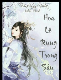 Hoa Lê Rụng Trong Sân